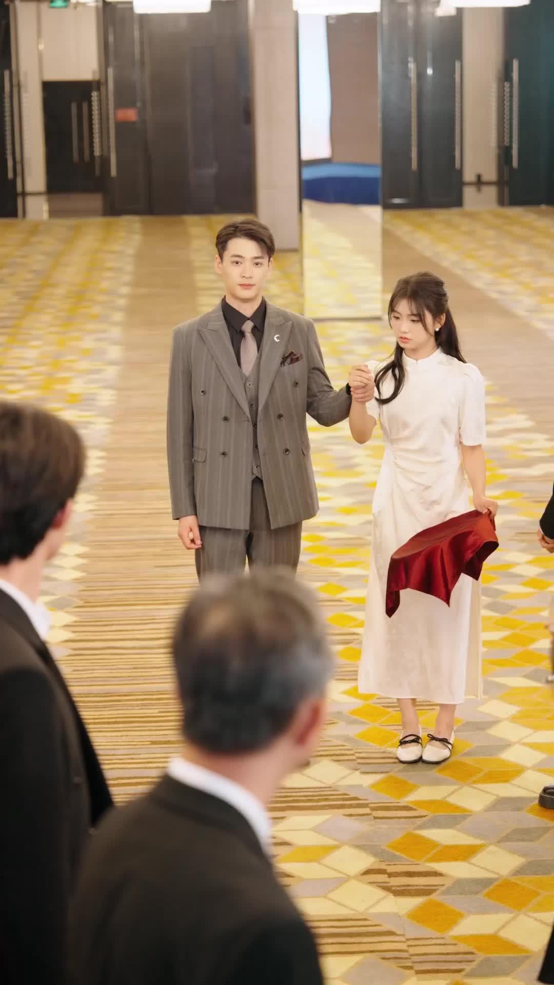 Berhenti, Dia Sepertinya Adikmu