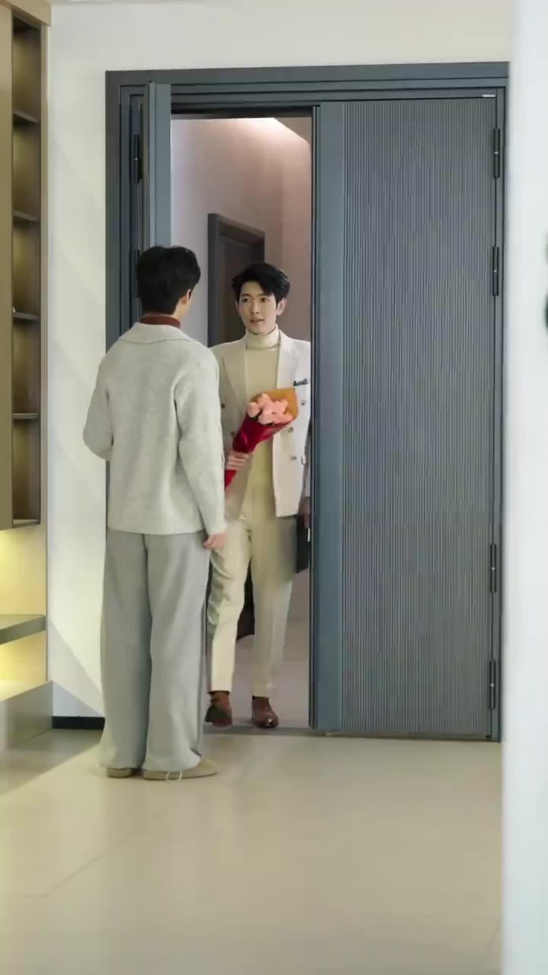 離婚をした日、法廷に立つ