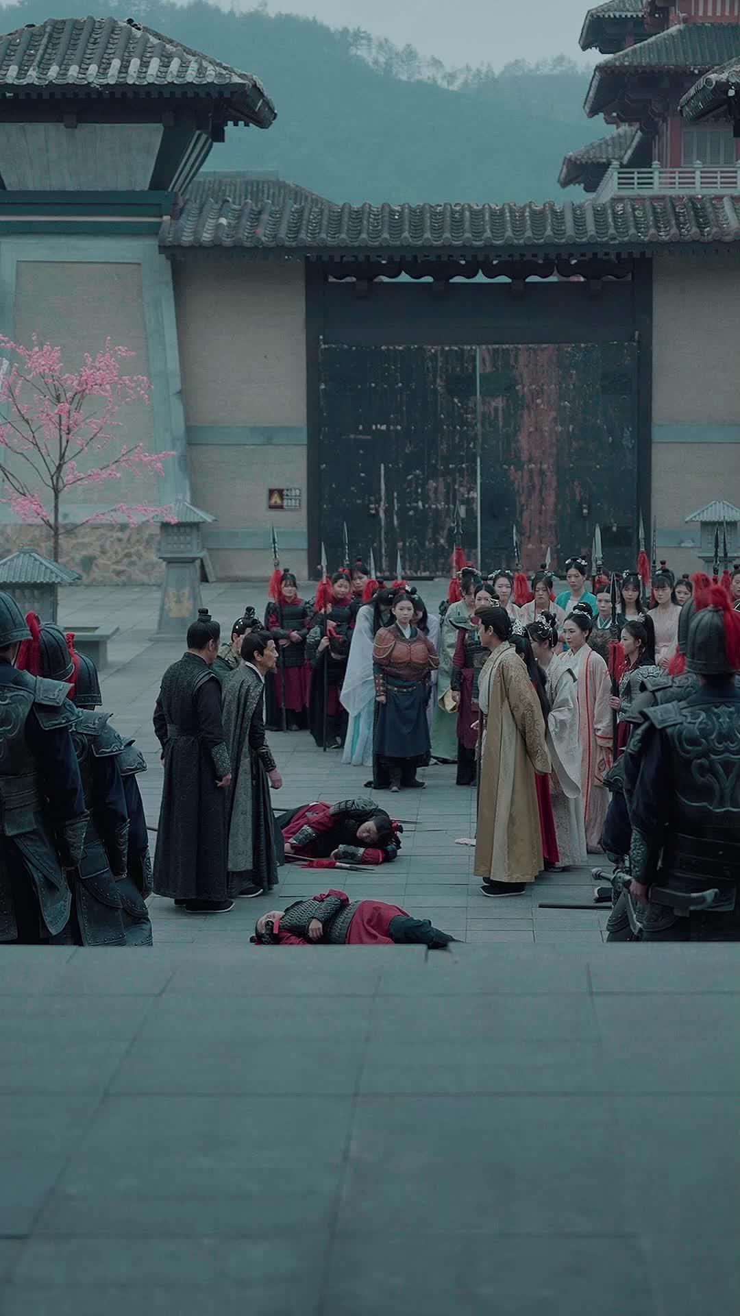 Dalam Lengan Pasangan, Tergenggam Kuasa Tentera