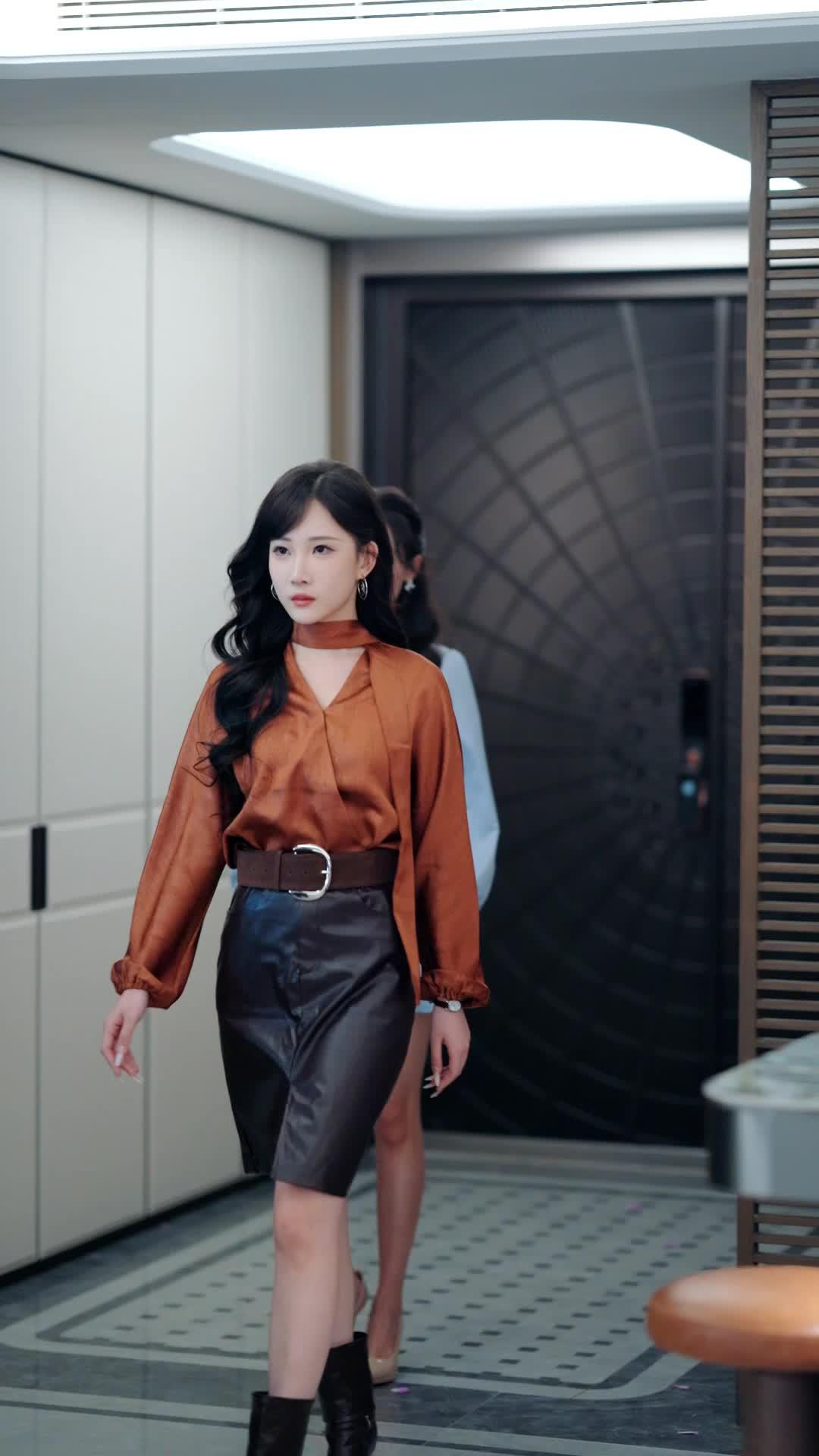전 여친 약혼날, 난 여신과 결혼