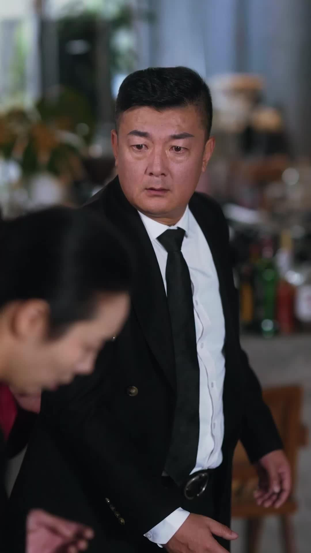 Kepompong Surirumah Terbang