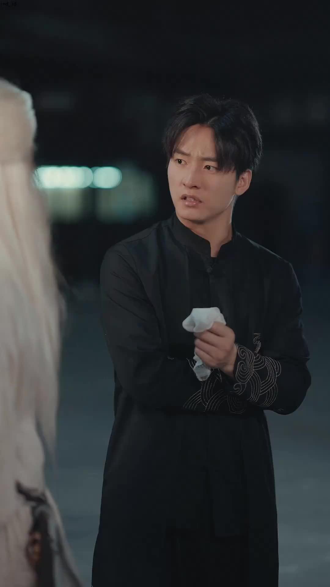 Ikan Asin Jadi Naga Pengguncang Langit