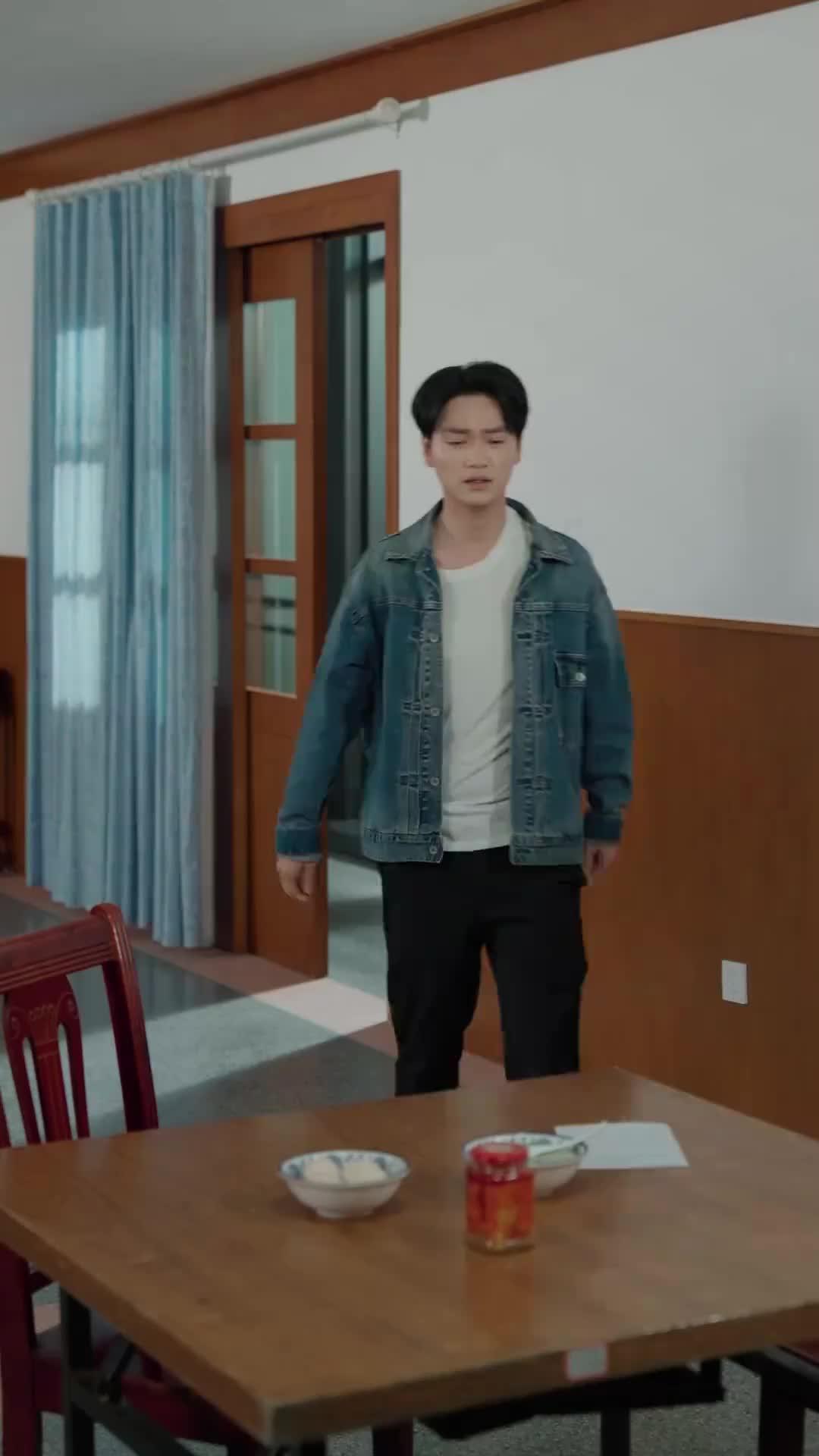 Habis Cerai, Dapat Berondong