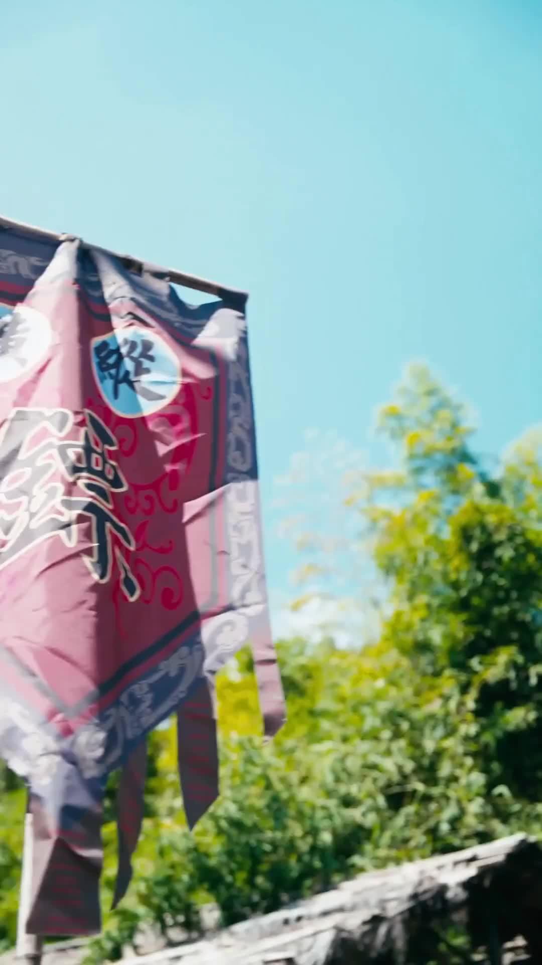 (Dublajlı) Zırhın ve Yeminin Yolu