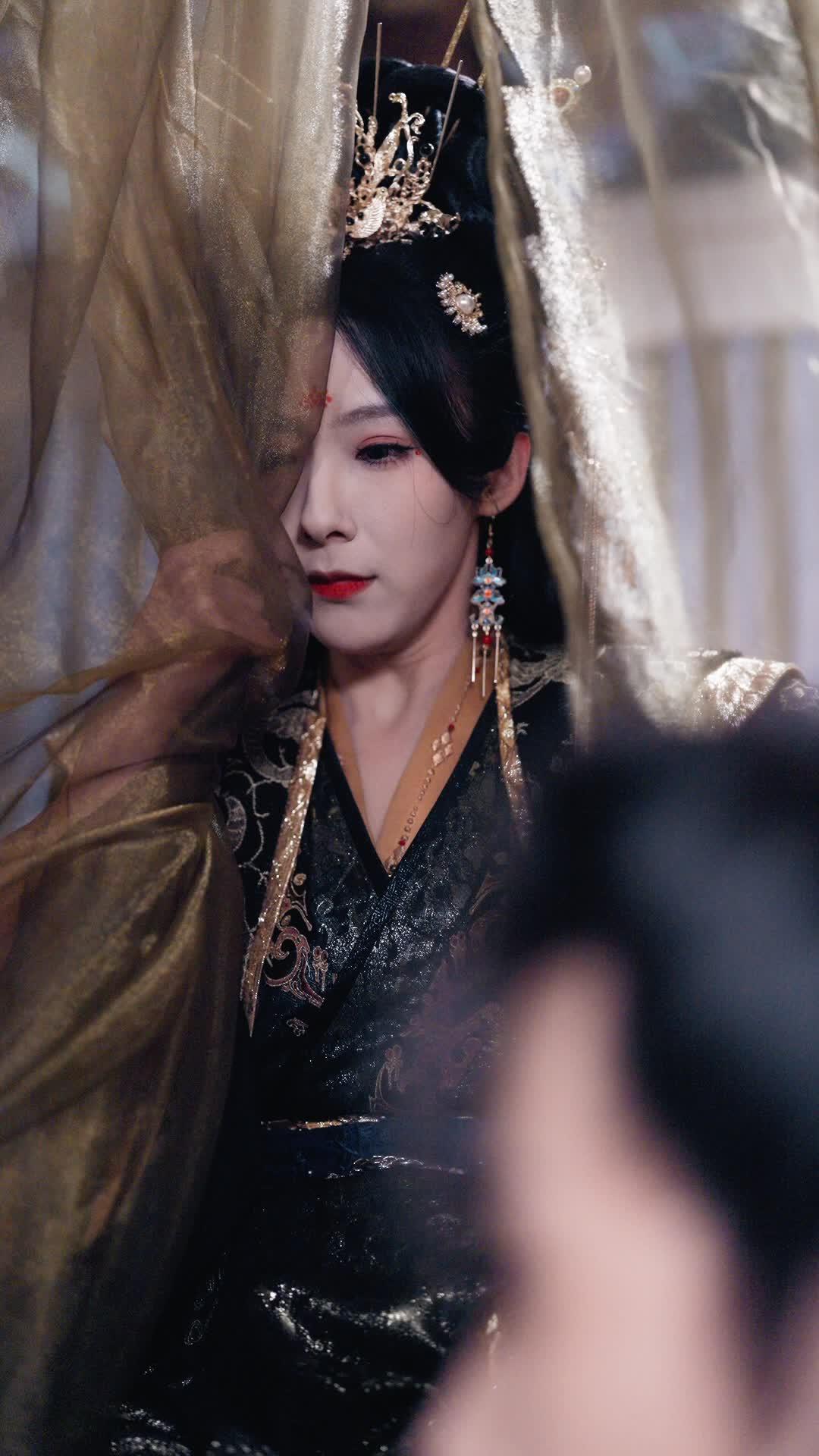 I Made Up Your Fall, Empress!