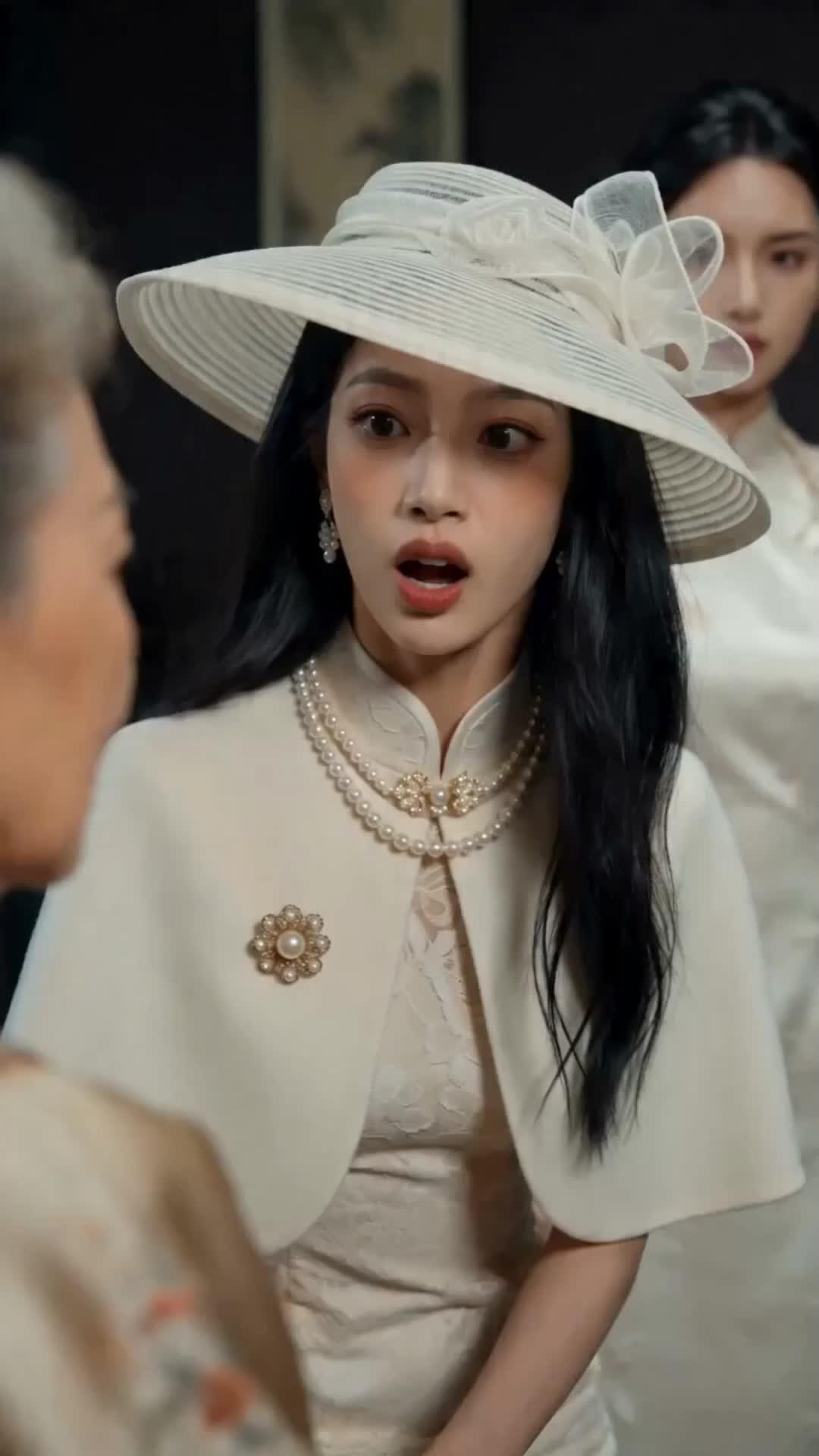 EXM? The Warlord Made Me His Bride? 