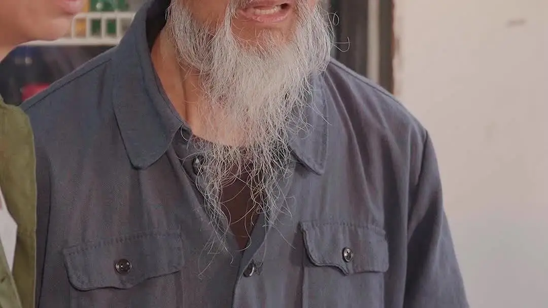 The Imperial Seal: When a Photograph Shatters a Dynasty