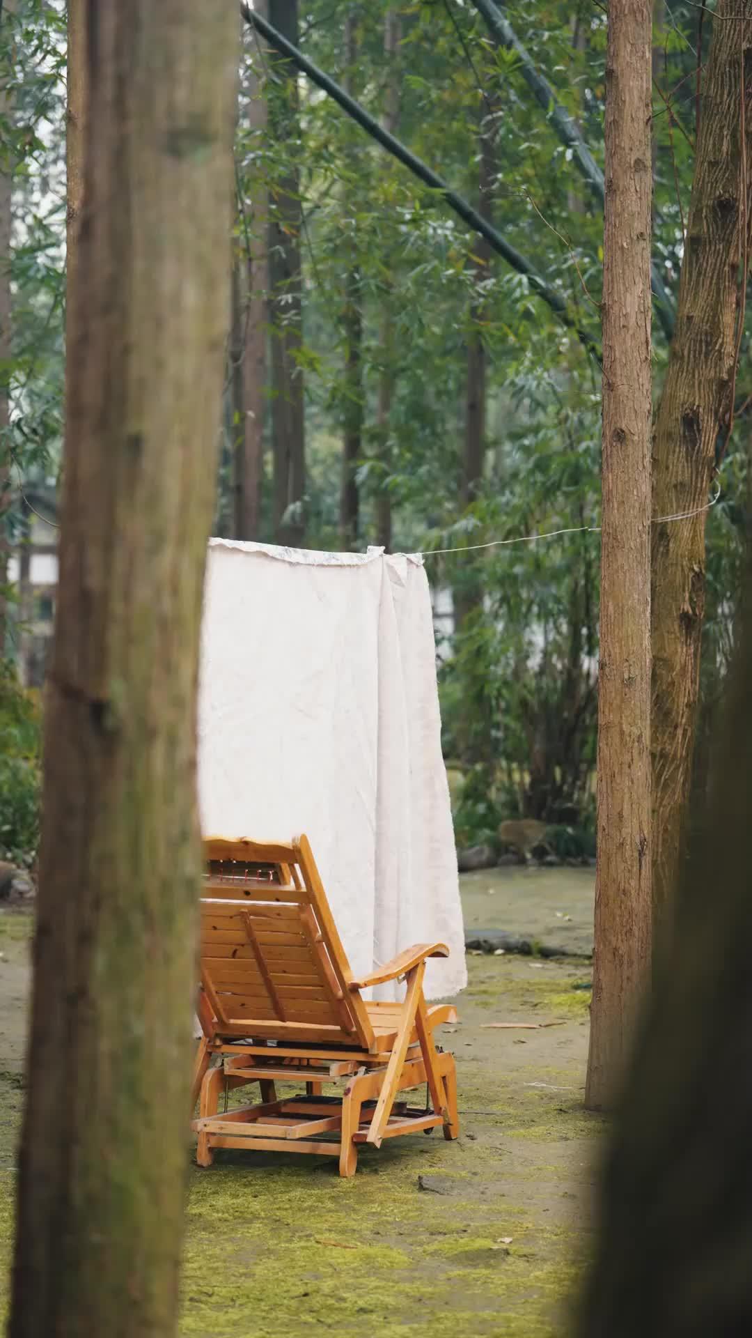 الزوجة المباركة والخمسة كنوز