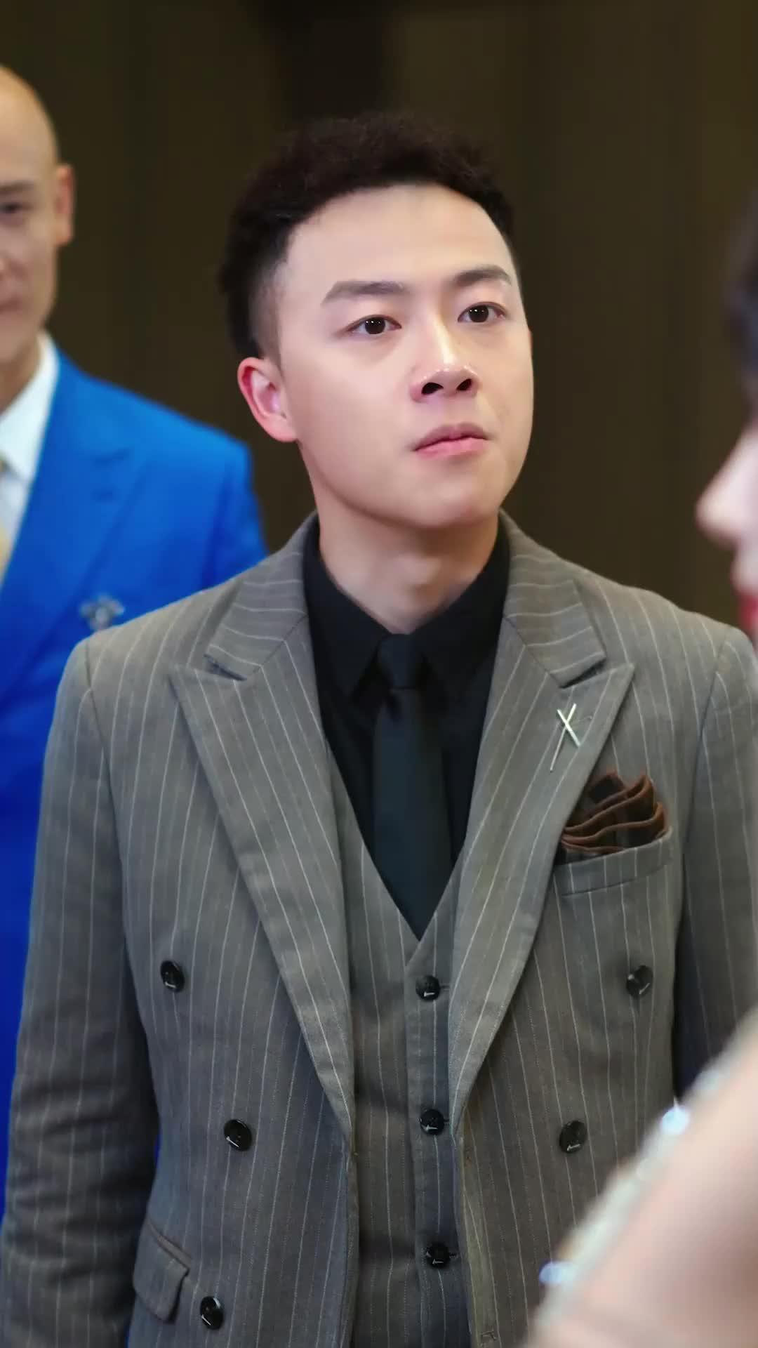 L’Ascesa Oltre le Nubi