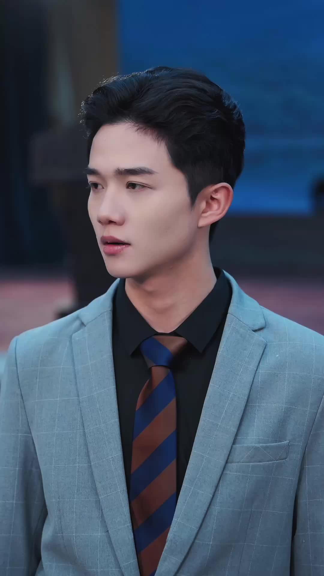 시골 출신 남편이 재벌 후계자?