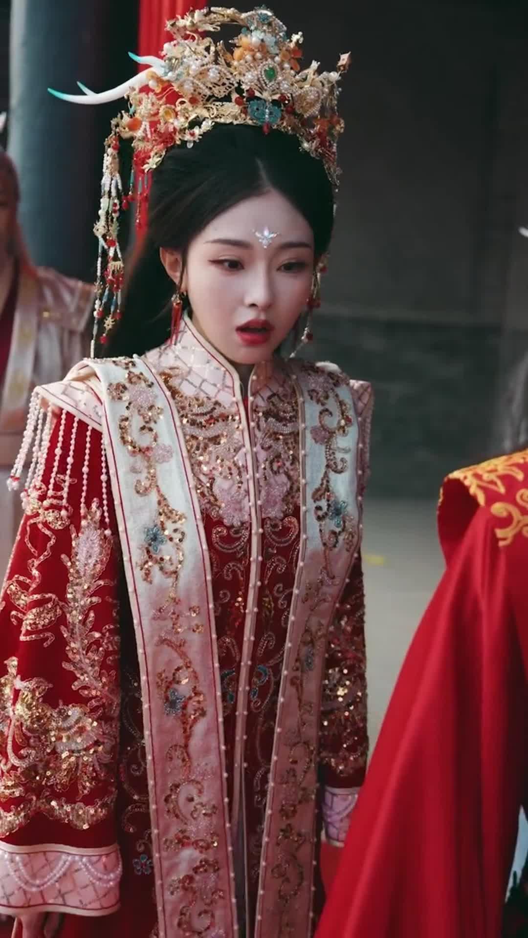 Rise of the Gold Dragon Empress