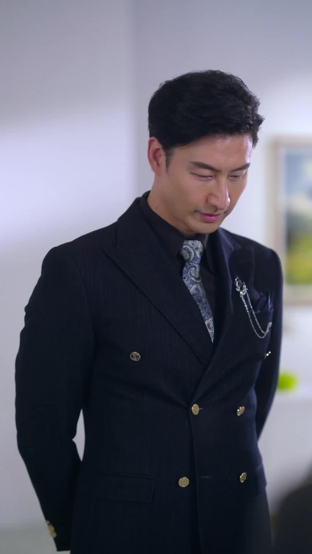 Kepompong Surirumah Terbang