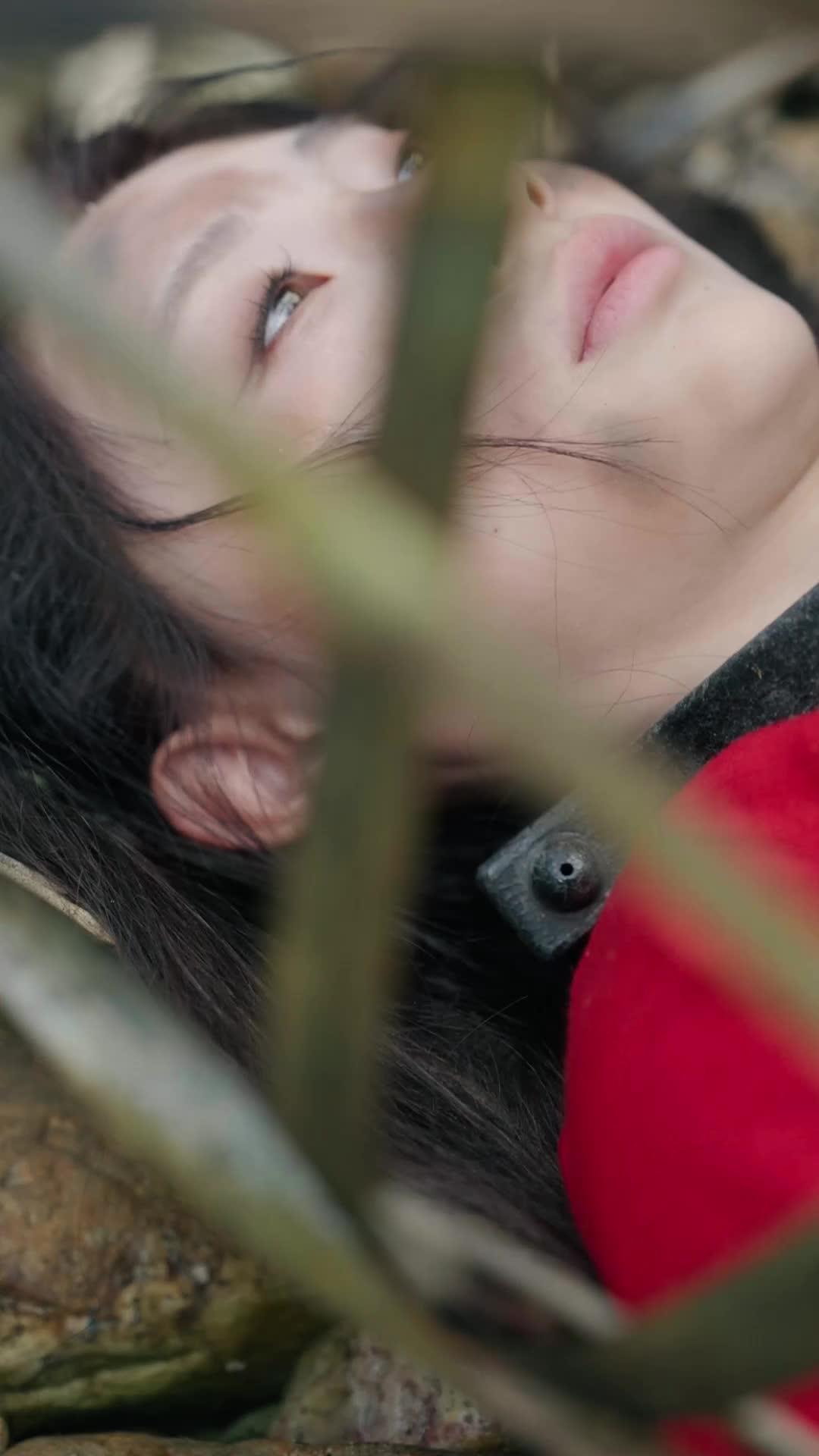 Permaisuri Kabur dengan Anak Kaisar