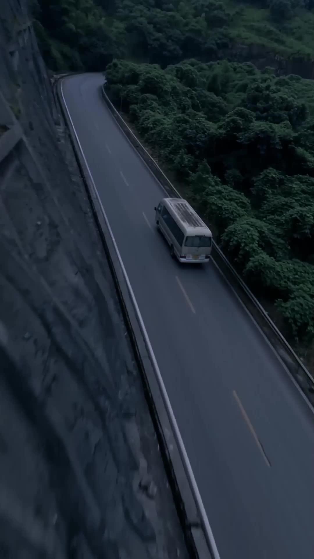 Melakukan Pertolongan