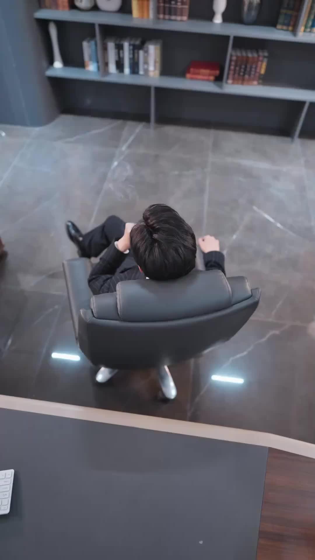 (Dubbed)The Stars Align for Her