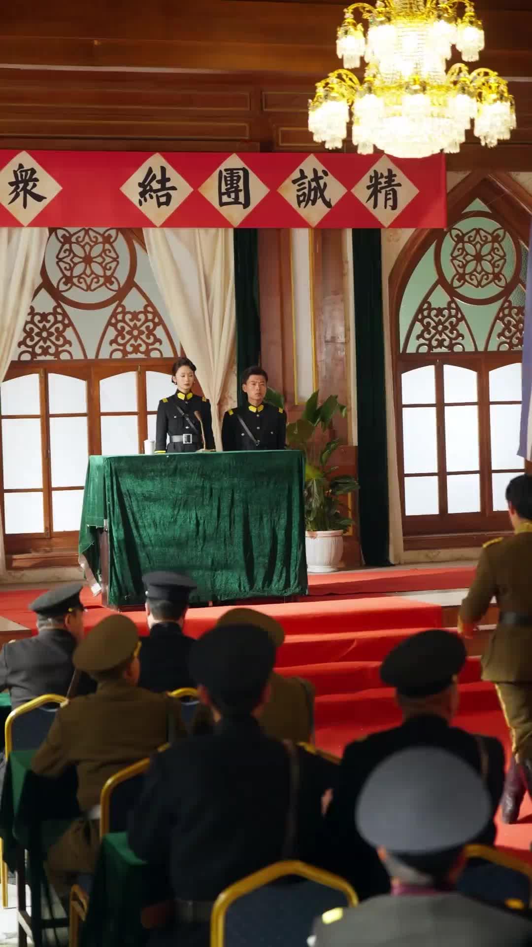 (Doblado) La revancha de la esposa del comandante