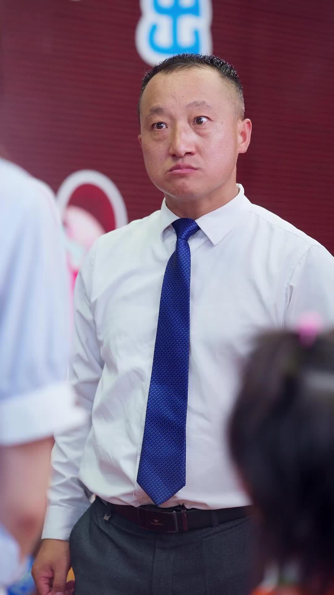 Hello Daddy, Your Son Is Right Here!